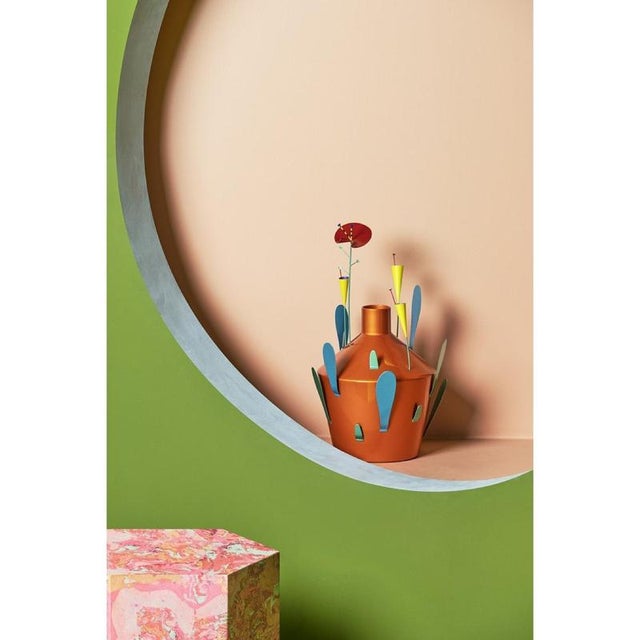 Contemporary Raw & Rainbow Dalla Terra Sculpture in Powder-Coated Aluminum by Altreforme For Sale - Image 3 of 8