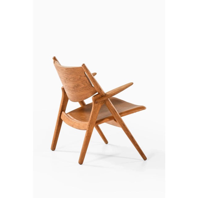 Set of Model Ch-28 Easy Chairs by Hans Wegner for Carl Hansen & Son, Denmark For Sale - Image 14 of 15