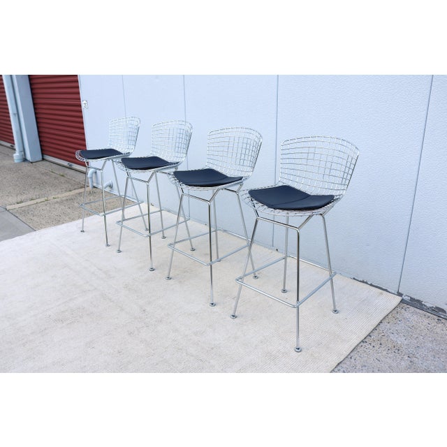 Chrome Mid-Century Modern Harry Bertoia for Knoll Bertoia Bar Height Stools - Set of 4 For Sale - Image 8 of 18