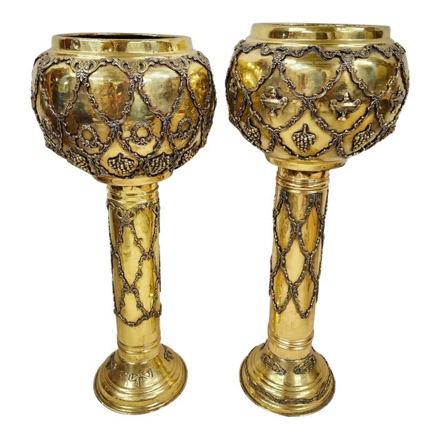 Antique Brass Indoor Planter Stands Set of 2 For Sale