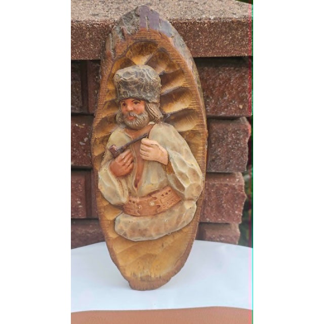 Wooden Highlander with Pipe Bas-Relief, 1950s For Sale - Image 9 of 9