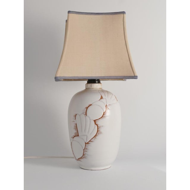 Art Deco White Table Lamp with Seashell Motif by Anna Lisa Thomson for Uppsala Ekeby, 1940s For Sale - Image 6 of 18