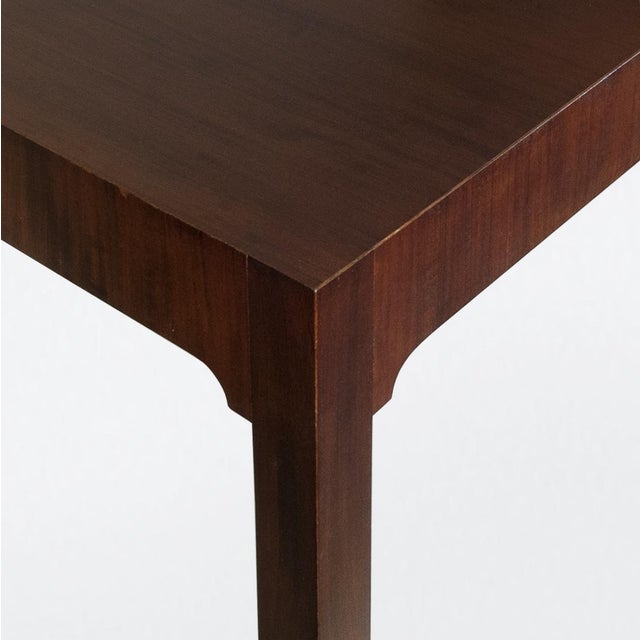 Small Dining Table or Desk, 1930s, in Very Good conditions. Designed 1920 to 1949