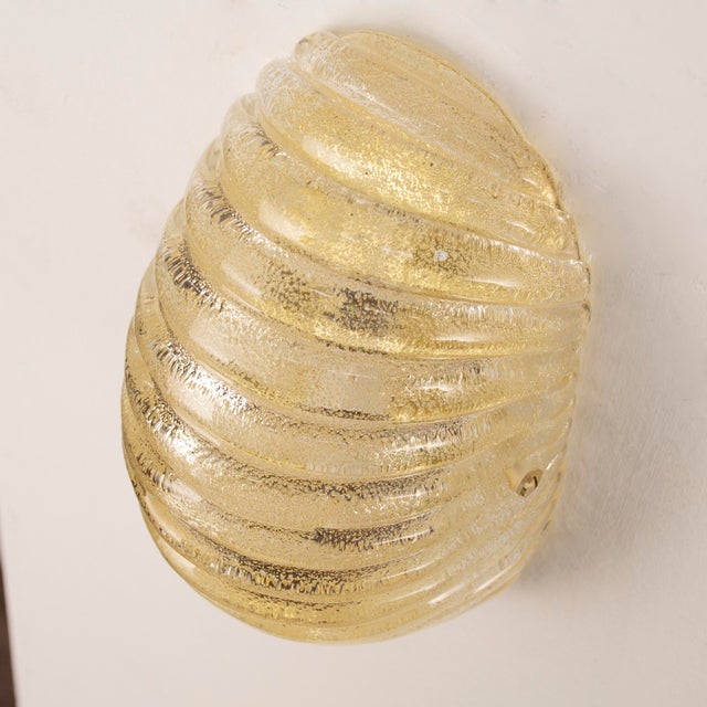Vintage Italian Wall Light in Amber Murano Glass with Brass Structure, 1990s For Sale - Image 6 of 13