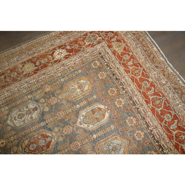 Oversize Caramel Tone Persian Bibikabad Rug no. j4422 For Sale In New York - Image 6 of 16