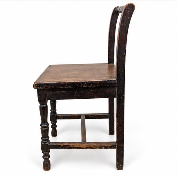 Antique Canadian Eastern Furniture Child's Chair, c. 1920s–1930s A charming antique Canadian child's chair manufactured by...