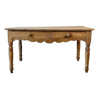 Antique Victorian Pine Side Table With Scalloped Apron For Sale