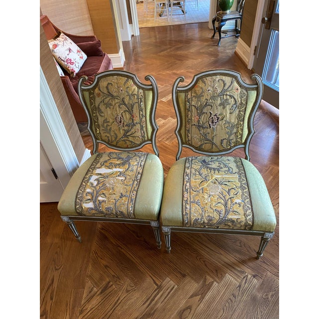 Traditional Mid 20th Century Pair of Slipper Chairs With Antique Embroidered Textiles For Sale - Image 3 of 12