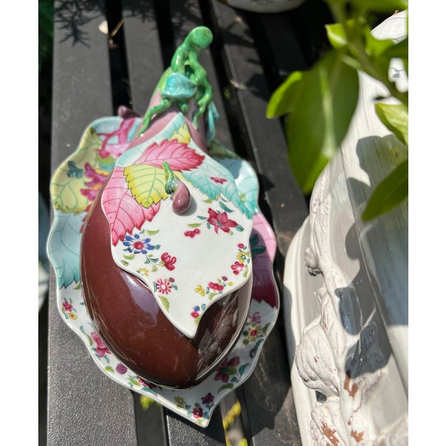 Chinoiserie Mottahedeh Eggplant Tureen – Complete 3-Piece Set, Rockefeller Collection Original Packaging For Sale - Image 3 of 8
