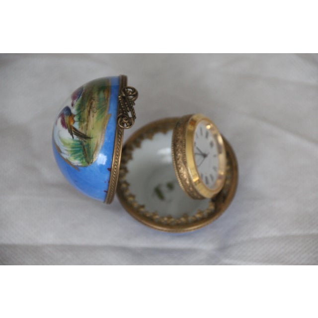 1970s Blue Limoges Porcelain Clock Box with Pheasant Decor, 1970s For Sale - Image 5 of 14