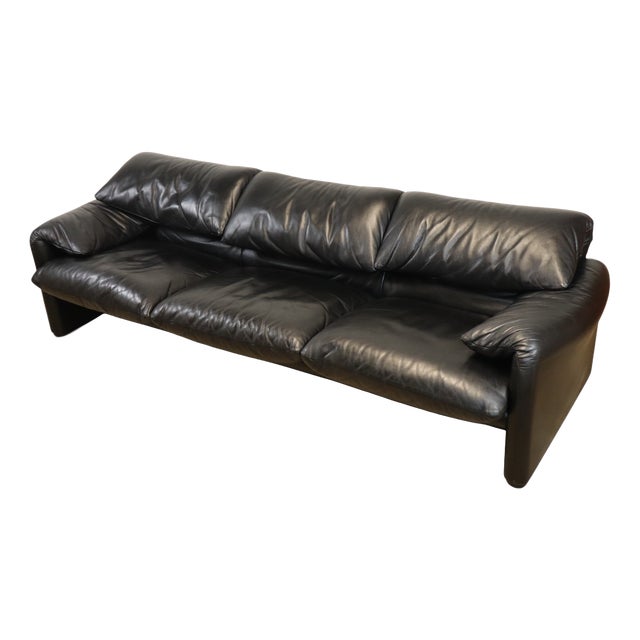 Maralunga 3-Seater Sofa in Black Leather by Vico Magistretti for Cassina, 1970s For Sale
