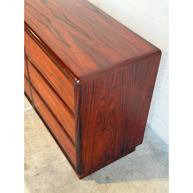 Brouer Rosewood Dresser 9 Drawer Storage Mid-Century Modern Denmark 1970s For Sale In Los Angeles - Image 6 of 10