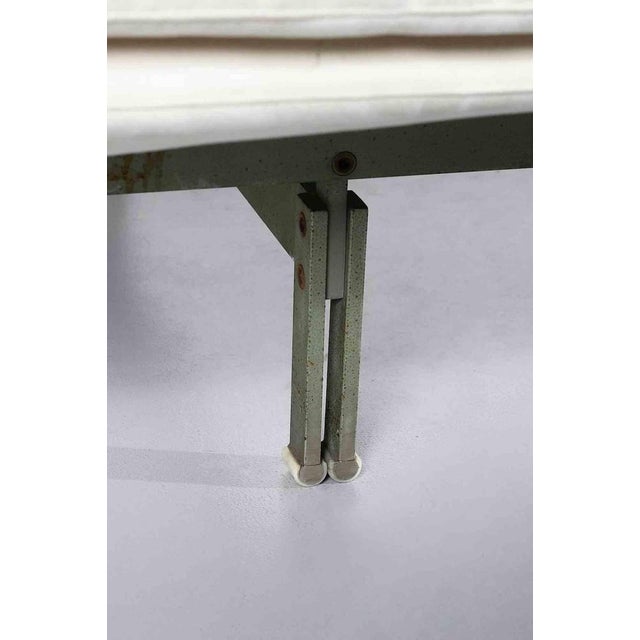 Wave Sofa by Giovanni Offredi for Saporiti, Italy 1970. Cm 385,00 x 75,00 x 105,00. Steel and padded fabric. Good...