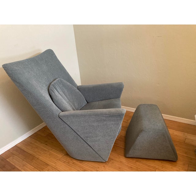1990s Modern Comfortable Chair & Ottoman For Sale In Phoenix - Image 6 of 14