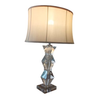 1970s Mid-Century Modern Ethan Allen Geometric Crystal Table Lamp With Linen Drum-Style Shade For Sale