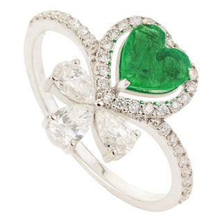 Heart Emerald and Diamond Statement Cocktail Ring in 18k Gold Size 6 For Sale