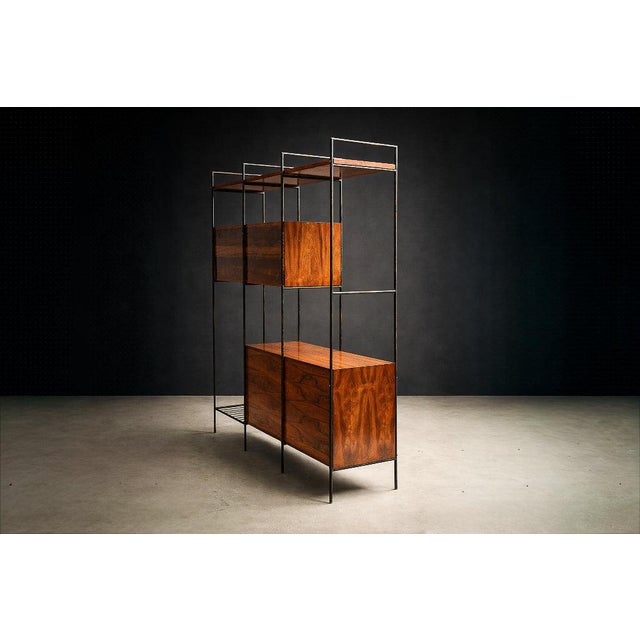 “Mf 710” Modular Bookshelf in Rosewood & Metal, Geraldo De Barros for Unilabor, Brazil, C. 1955 For Sale - Image 14 of 14