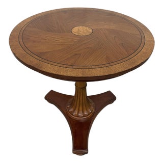 Vintage Ethan Allen Townhouse Carved Pedestal Side Table For Sale