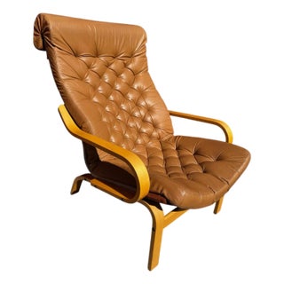 Late 20th Century Bentwood Attributed to Noboru Nakamura "Poem" Leather Lounge Chair For Sale