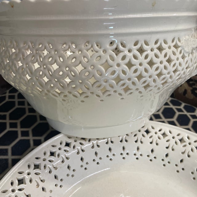 Ceramic Early 20th Century English Creamware Pierced Covered Bowl With Matching Underplate For Sale - Image 7 of 9