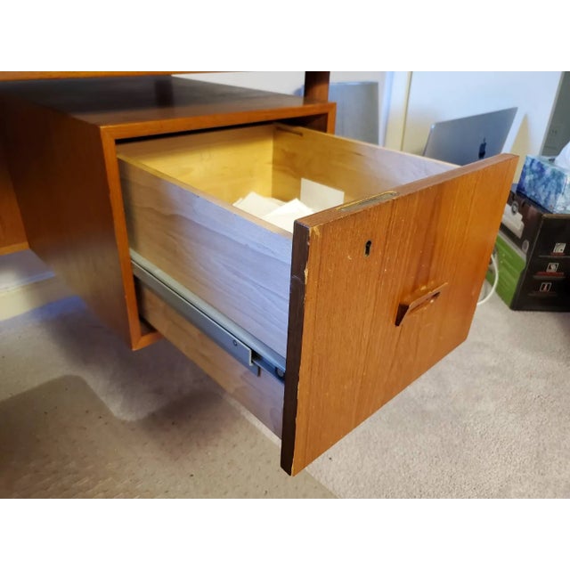 1960s Danish Modern Teak Floating Top Executive Desk | Asymmetrical Design, Solid Wood Drawers | Excellent Condition - 57" Wide For Sale - Image 15 of 15