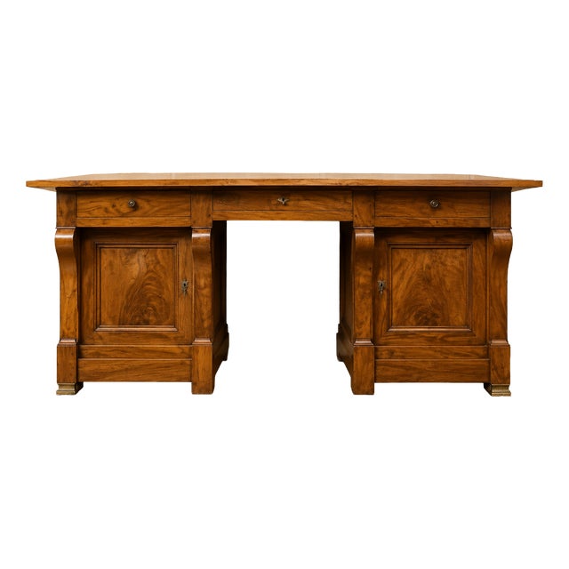 Mid-Empire Restoration Walnut Desk, 19th Century For Sale