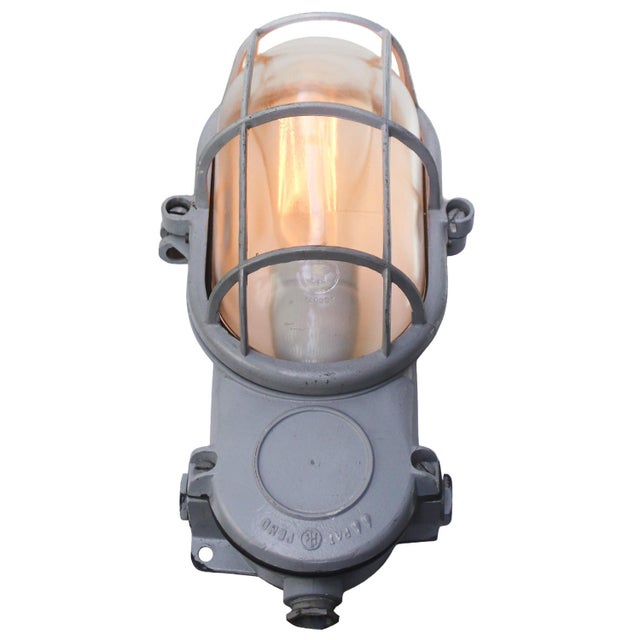 Industrial Vintage Industrial Grey and Clear Glass Wall Lamp from Industria Rotterdam For Sale - Image 3 of 6