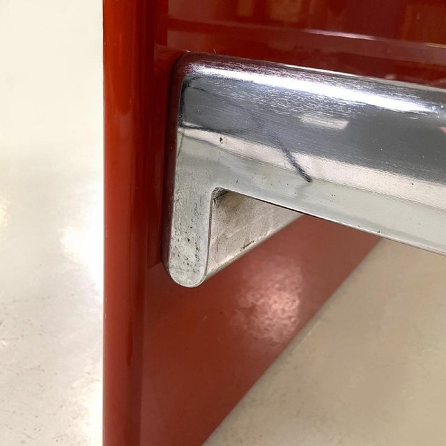 Italian Modern Red Lacquered Wood and Metal Bed by Takahama for Simon Gavina, 1970s For Sale - Image 15 of 18