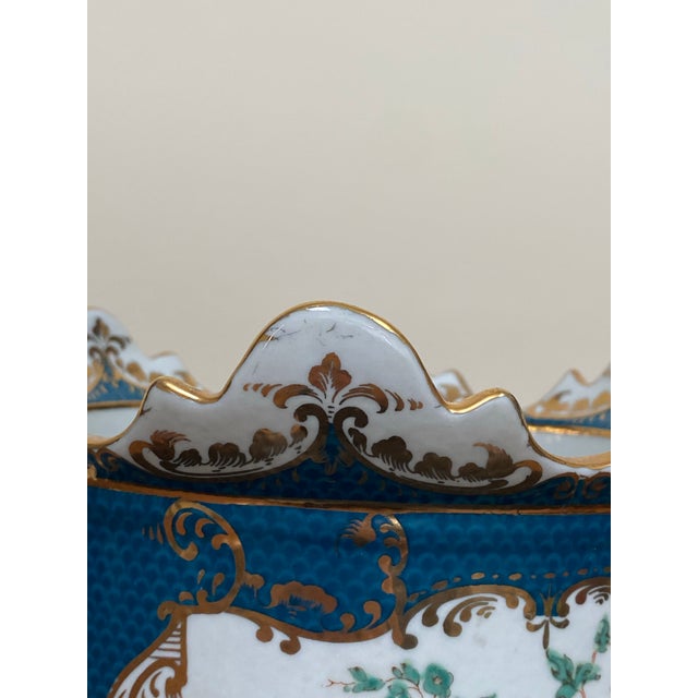Teal 1980s Chinoiserie Porcelain Cachepot With Peacocks For Sale - Image 8 of 12
