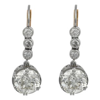 Edwardian Gia 5.67 Carat Old Mine Cut Diamond Platinum Drop Earrings For Sale