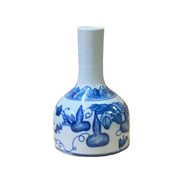2020s Chinese Blue White Porcelain Fat Base Gourd Graphic Small Vase - Set of 2 For Sale - Image 5 of 5