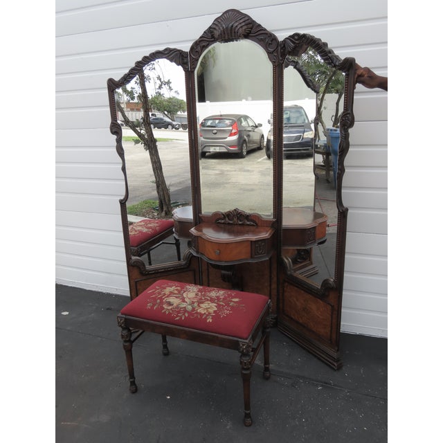 1920s Carved Tri Fold Vanity Makeup Dressing Table and Stool 6454 For Sale - Image 18 of 18