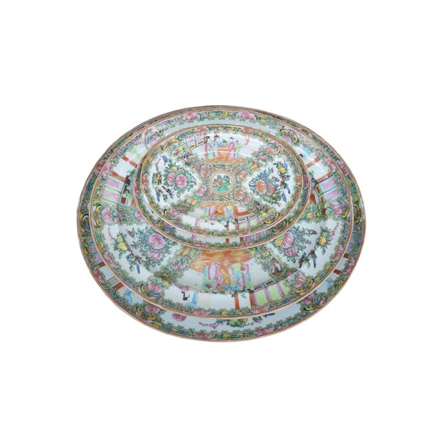 Chinoiserie Antique Chinese Export Famille Rose Medallion Porcelain Serving Bowl & Platters For Sale - Image 3 of 18