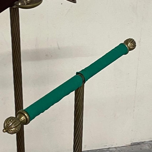 Brass and Wood Valet Stand attributed to Maison Jansen, 1950s For Sale - Image 6 of 9