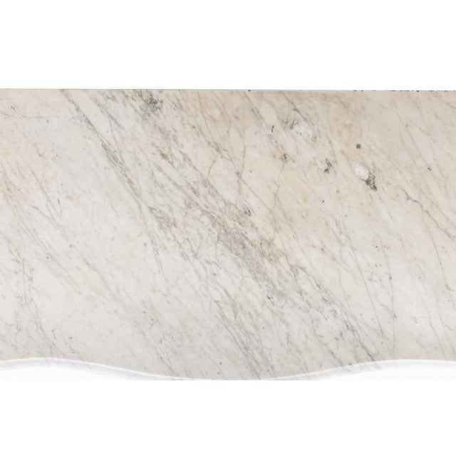 Rococo 18th Century French Cherrywood Serpentine Commode For Sale - Image 3 of 7