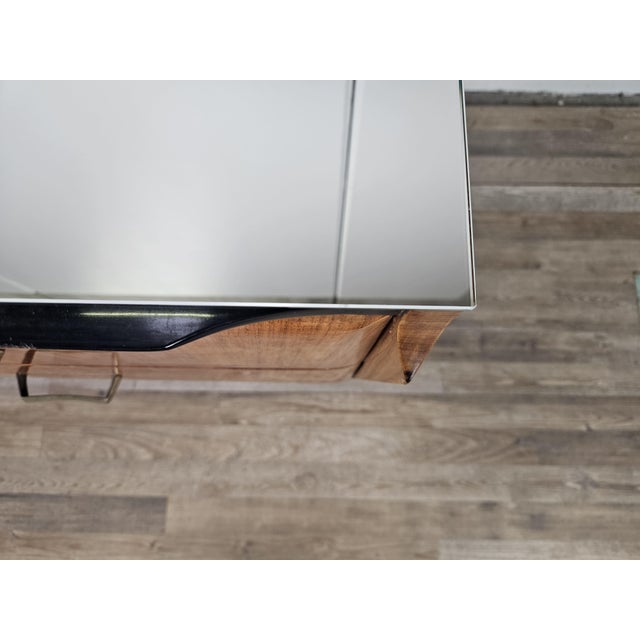 Mahogany Burl Chest of Drawers with Mirrored Top, 1960 For Sale - Image 9 of 18