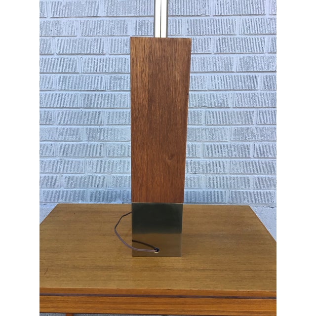 Vintage Laurel Walnut and Brass Table Lamp For Sale - Image 10 of 12