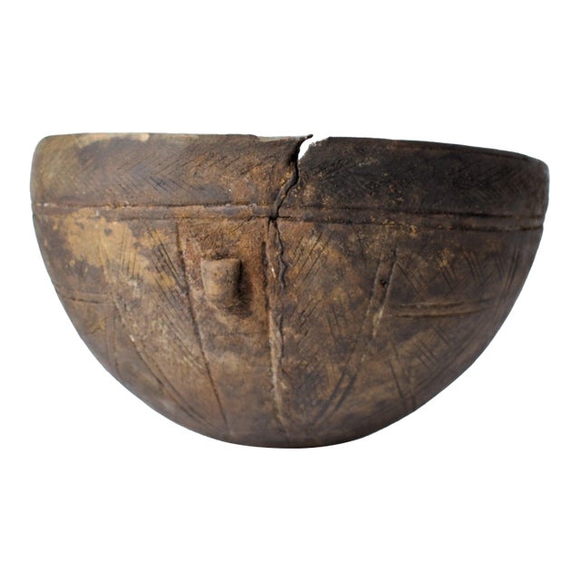 Early 20th Century Nupe Wood Bowl Nigeria For Sale