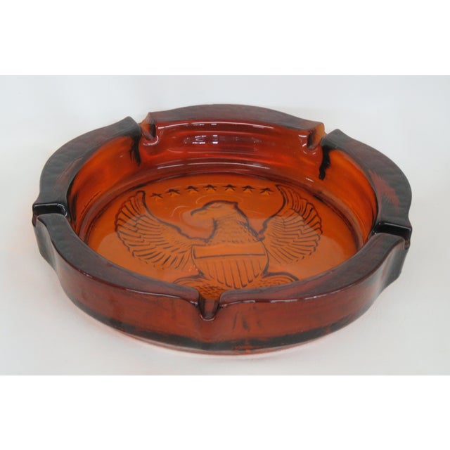 Mid-Century Modern Tiara Embossed American Eagle Amber Art Glass Large Ashtray 4677b For Sale - Image 3 of 17