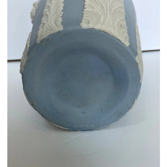 1990s Vintage Ecanada Jasperware Lion Motif Blue Vase For Sale - Image 5 of 7