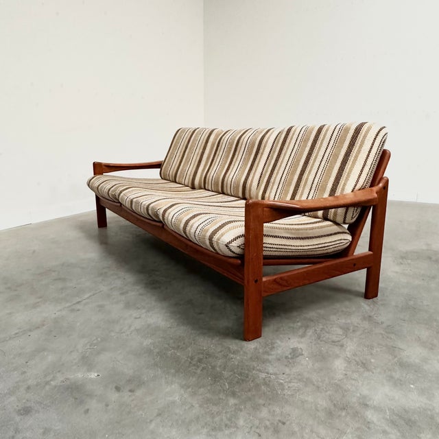 Arne Wahl Iversen Vintage Sofa in Teak and Wool attributed to Arne Wahl Iversen, Denmark, 1960s For Sale - Image 4 of 10
