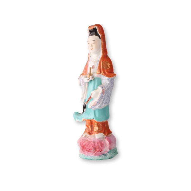 Chinese Porcelain Figurine of Guanyin For Sale - Image 4 of 7