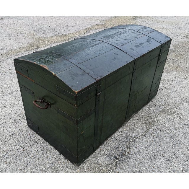 Travel Trunk in Green Varnished Wood, 1900s For Sale - Image 18 of 18