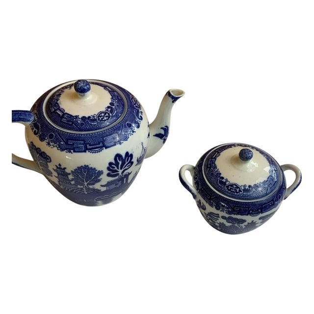 1970s Vintage Allerton Coffee / Teat Pot and Lidded Sugar Container Set- 2 Pieces For Sale - Image 5 of 10
