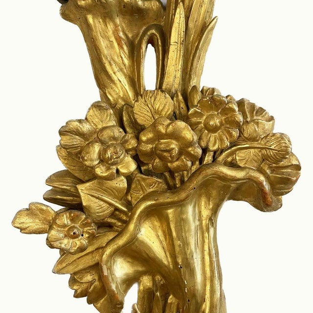 18th Century Gilded Wood and Cornucopia Floral Carving Wall Lights, Set of 2 For Sale - Image 5 of 10