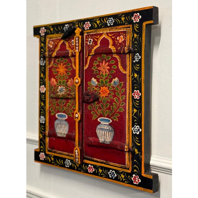 We are delighted to offer for sale this Lovely Old Indian Hand Painted Wood Window Decoration An old Indian-painted wood...