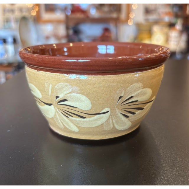 Traditional Eldreth Pottery Small Bowl For Sale - Image 3 of 8