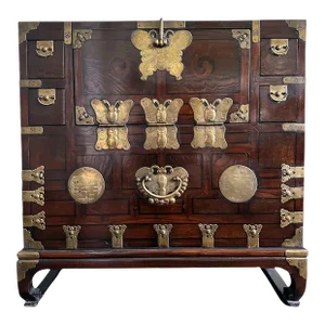 Fine Antique Korean Wedding Bandaji Chest Joseon Dynasty