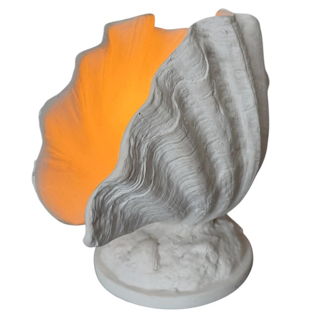 Contemporary Plaster Clam Shell Table Lamps - a Pair For Sale In Chicago - Image 6 of 16