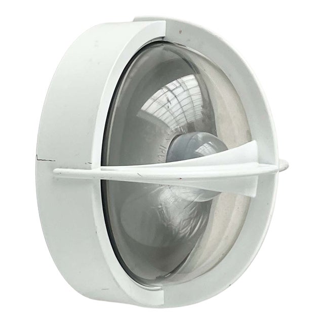 Mid-Century Modern Danish Pirat Mini White Outdoor Wall Lamp by Eva and Nils Koppel, Gert Edstrand for Nordisk Solar, 1960s For Sale